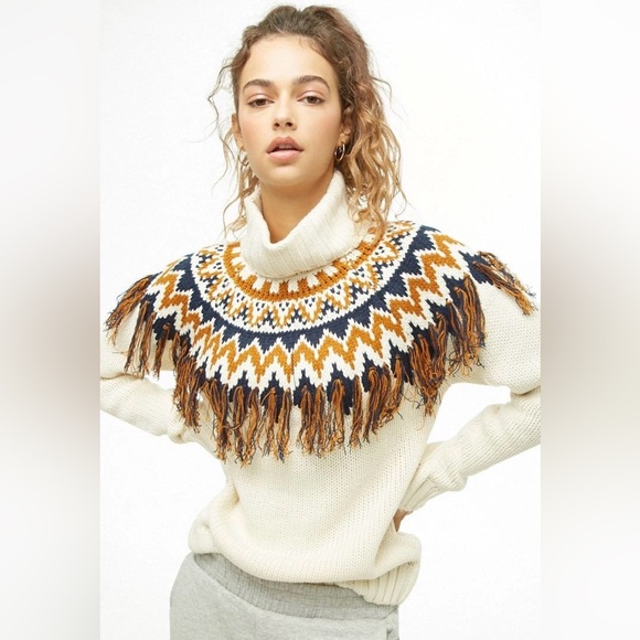 Forever 21 Sweaters - Forever 21 Cream Navy Blue Nordic Boho Fair Isle Fringe Sweater Women’s Sz M